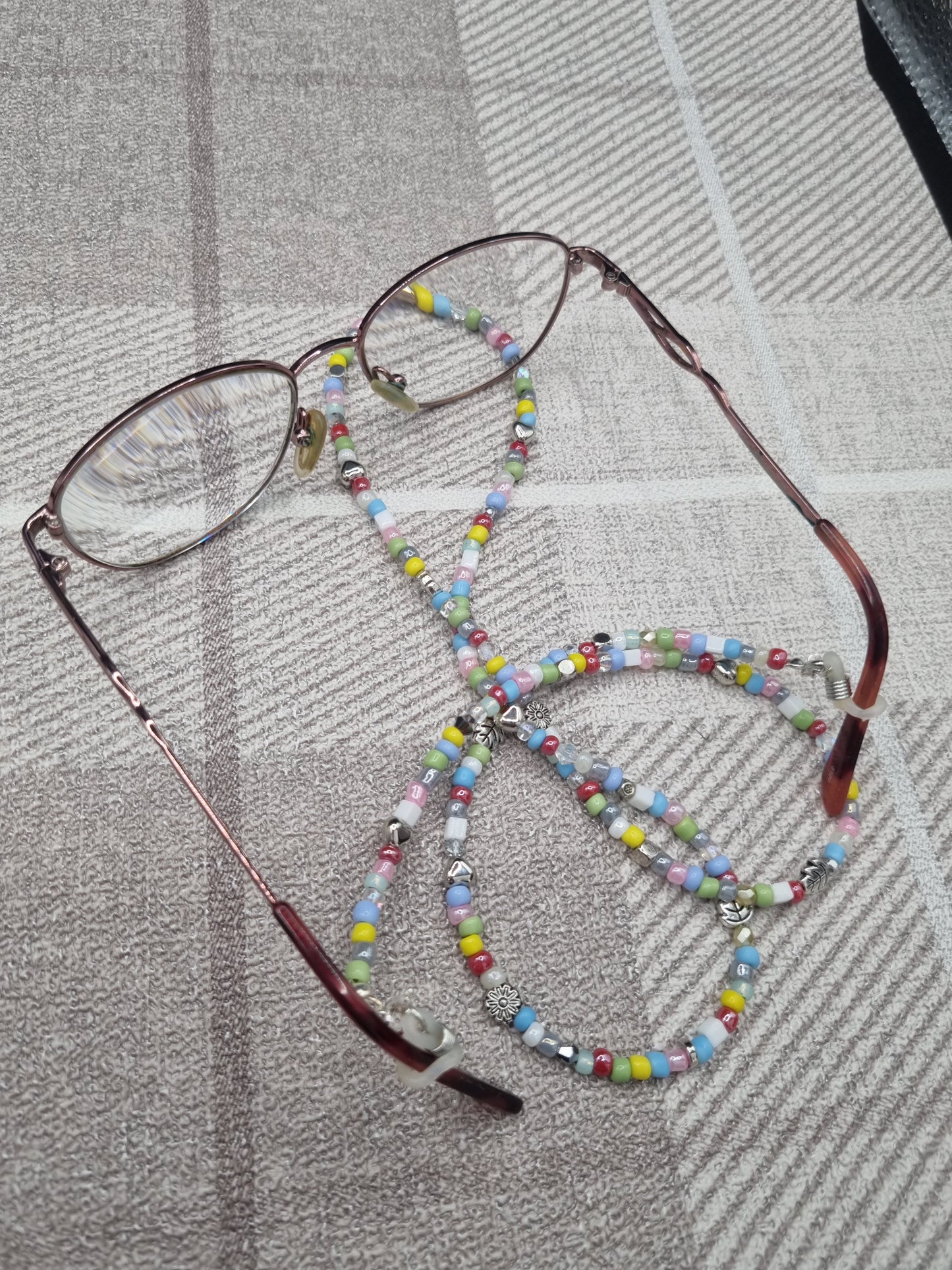 GLASSES/FACE MASK HOLDER/ID LANYARD/NECKLACE