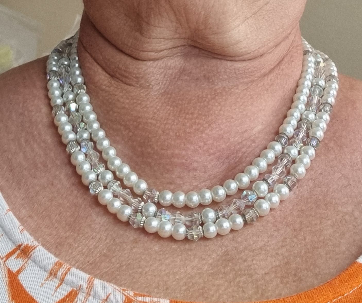 PEARL 3 STRAND NECKLACE