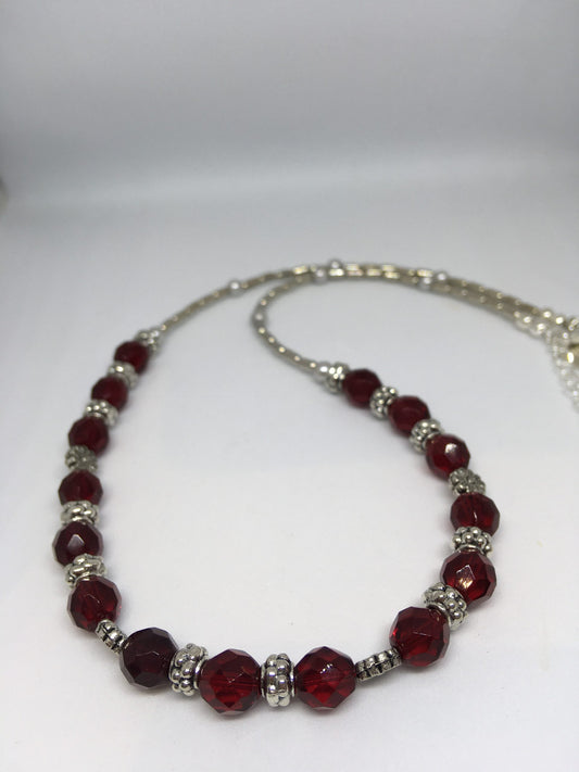 DEEP RED FACETED GLASS NECKLACE