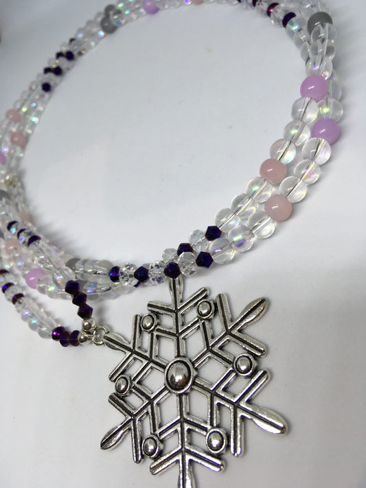 LONG BEADED NECKLACE WITH SNOWFLAKE PENDANT
