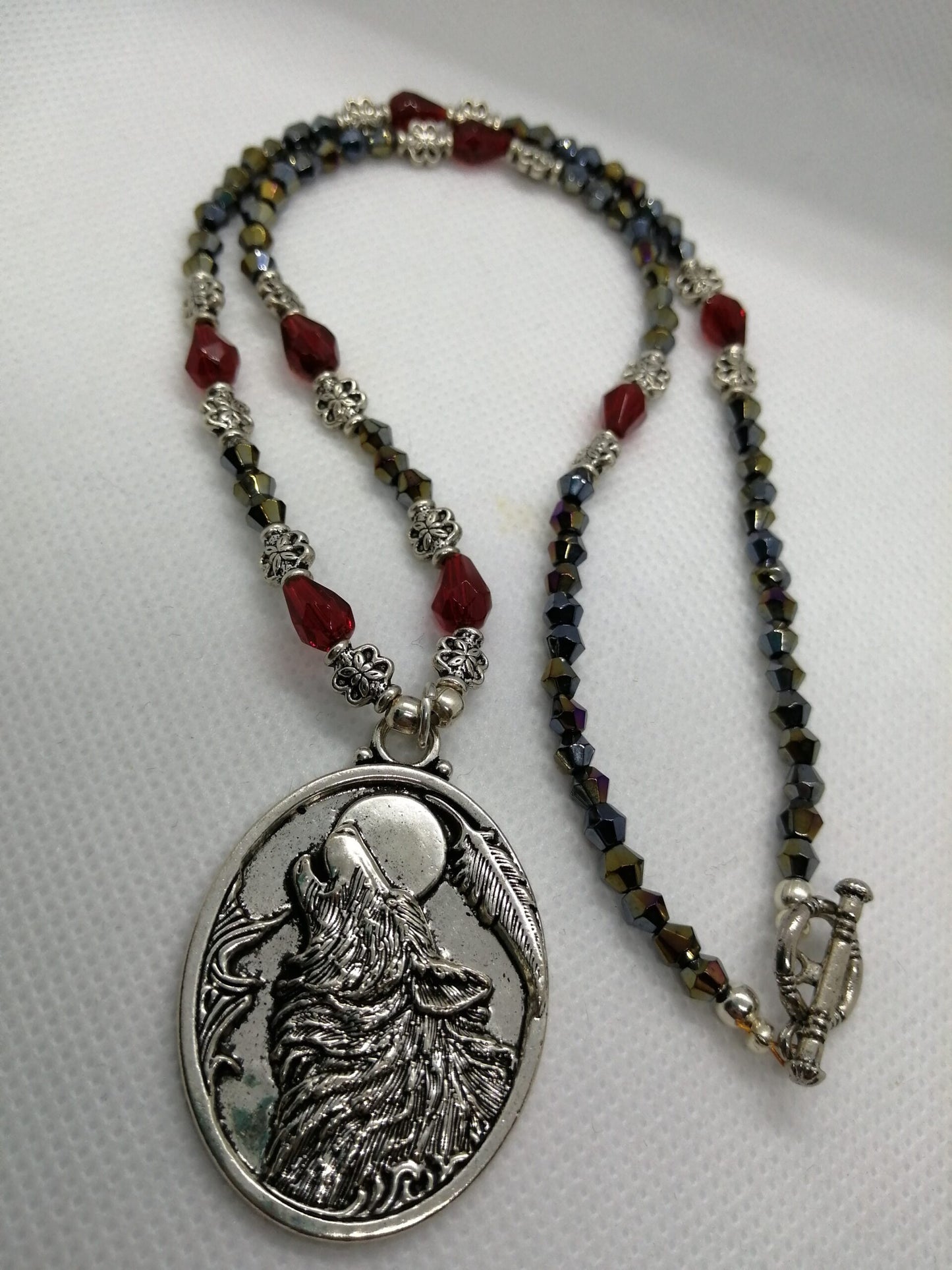 HOWLING WOLF NECKLACE