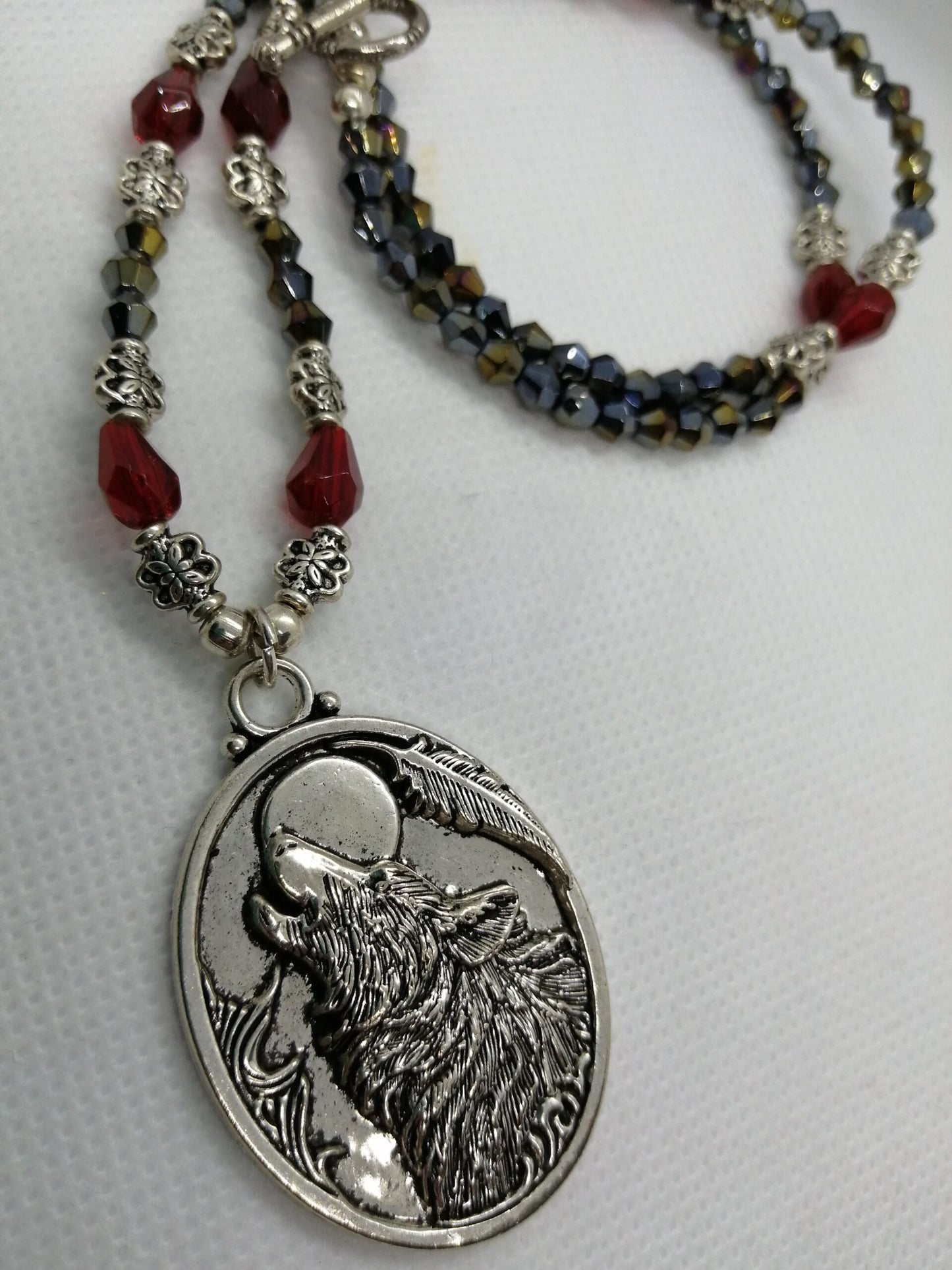 HOWLING WOLF NECKLACE