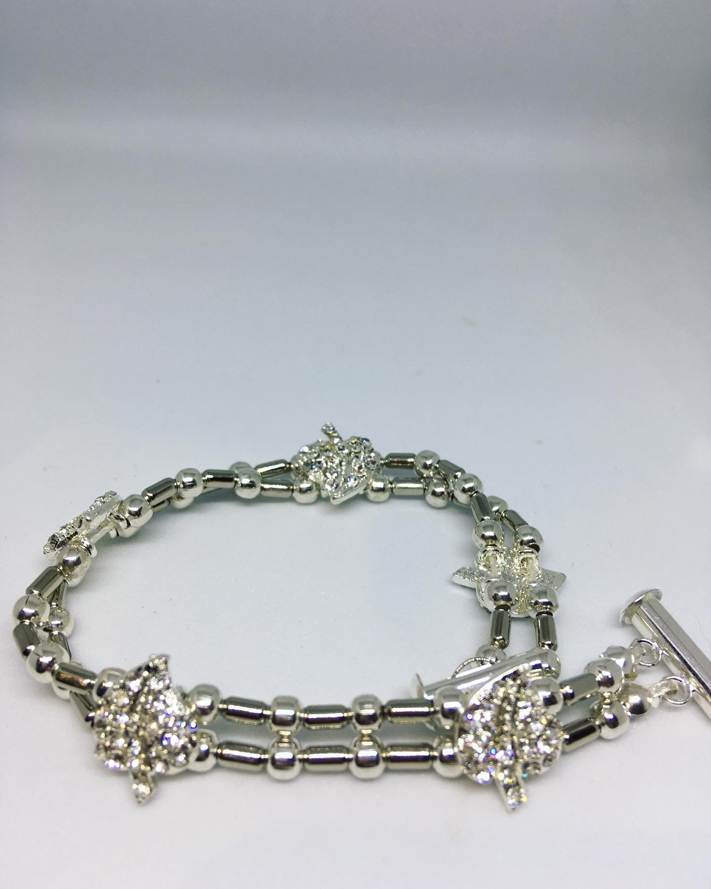 DIAMONTE LEAVES BRACELET